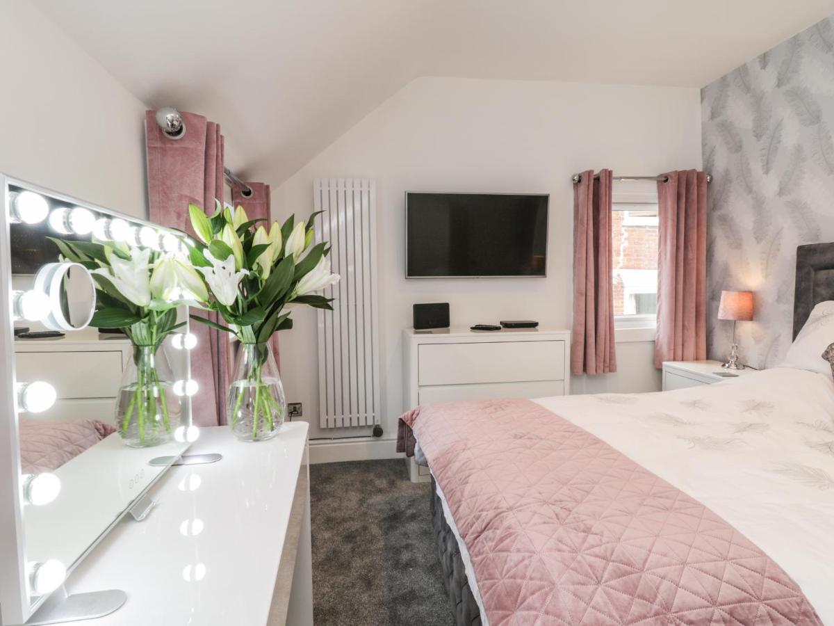 Apartamento Daisy'S Den Whitby Exterior foto