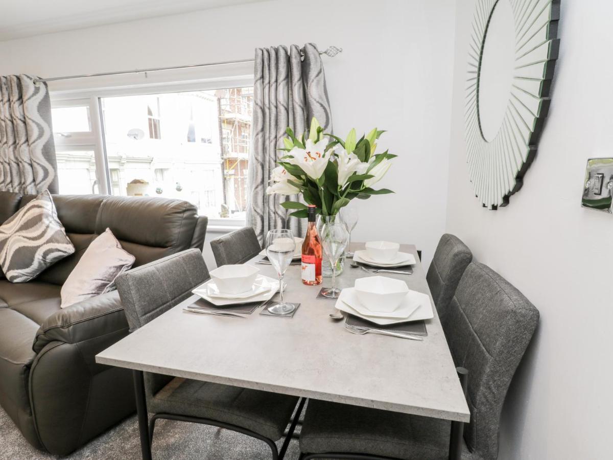 Apartamento Daisy'S Den Whitby Exterior foto